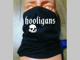 Hooligans čierna univerz&aacute;lna elastick&aacute; multifunkčn&aacute; &scaron;atka vhodn&aacute; na prekritie &uacute;st a nosa aj na turistiku pre chladenie krku v hor&uacute;com počas&iacute;